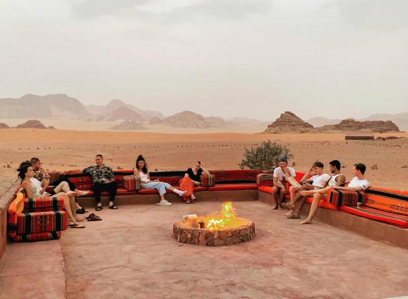 Wadi Rum Travel Camp Exteriér fotografie